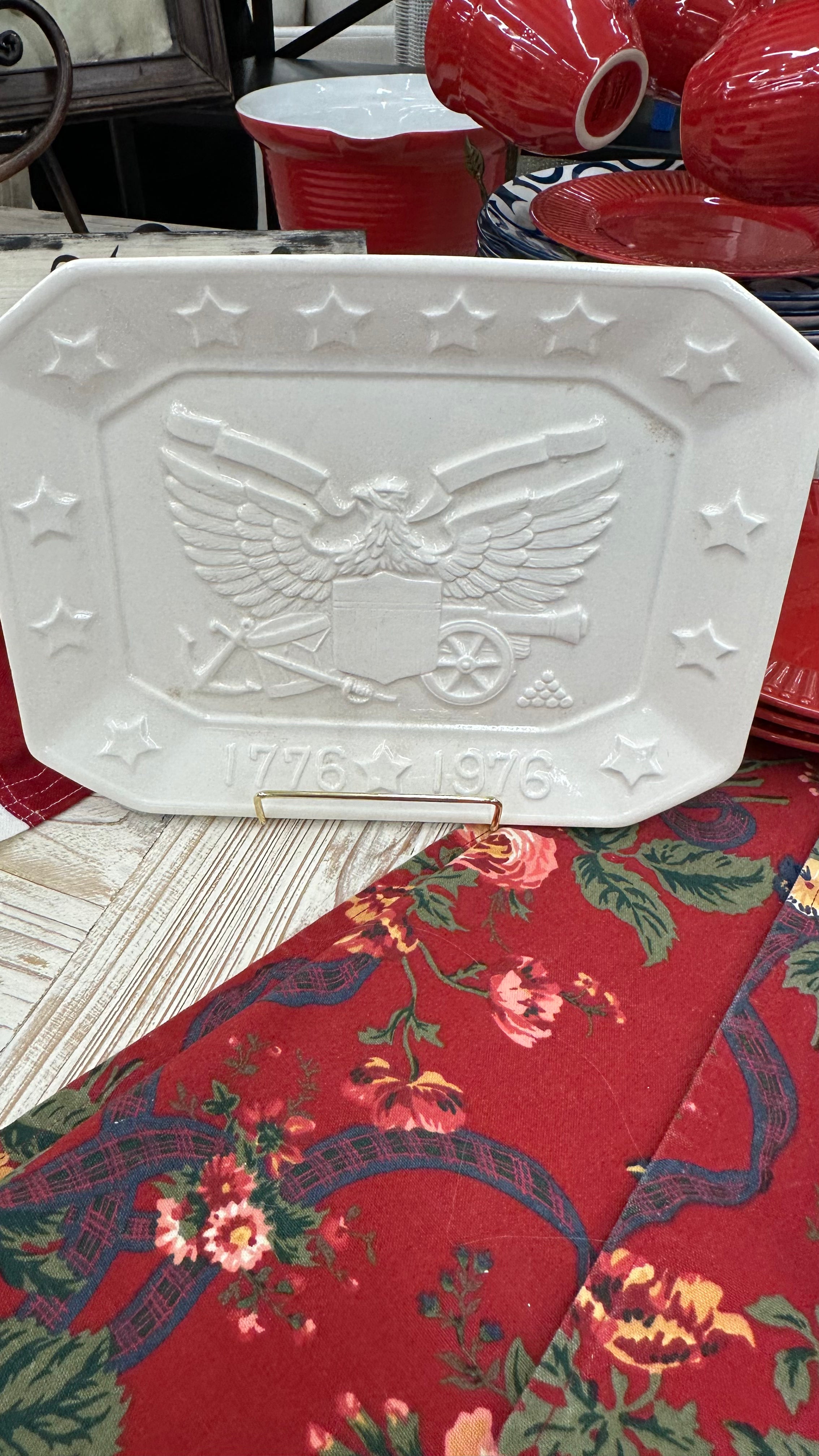 Vintage Bicentennial Plate/Tray